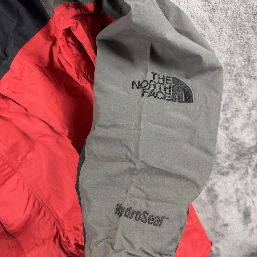 The North Face Hydroseal Jacket Mens Small Red Gray Waterproof Shell Rain 88080 - Picture 3 of 13
